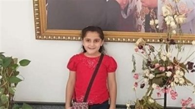 والد الطفلة مارينا التي تنبأت بوفاتها: أصيبت بمرض نادر وأجرت 10 عمليات (فيديو)