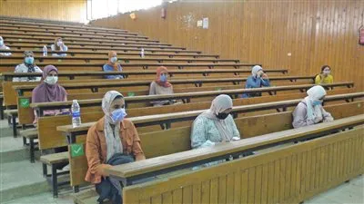 4170 طالبا بجامعة المنيا يتلقون لقاح كورونا في ثالث أيام التطعيم 