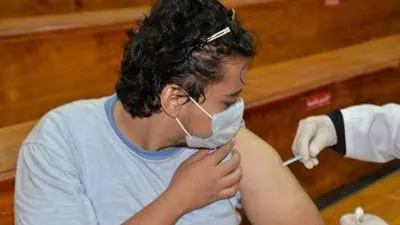 ننشر خطوات حصول طلاب جامعة القاهرة على لقاح كورونا.. موعد واماكن تلقيه