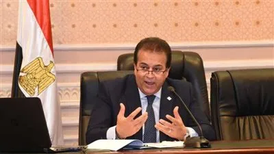 وزير التعليم العالي: الدولة سخرت كل الإمكانيات لتوفير لقاح كرورونا (فيديو)