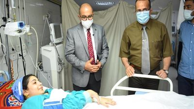 والدة طالبة أسيوط بعد تدخل الرئيس: روحها المعنوية مرتفعة (فيديو)