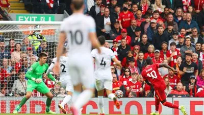 موعد مباراة ليفربول ضد ليدز يونايتد في البريميرليج