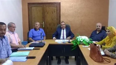 وكيل زراعة الفيوم يشدد على ضرورة الانتهاء من تسجيل الحيازات على التابلت 