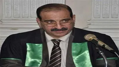 الكاظمي يؤكد أهمية الانتخابات لحل مشكلات العراق.. ومحلل سياسي: ليس لها قيمة