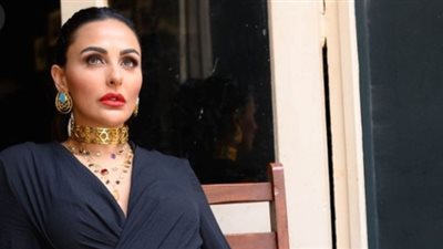 بالأسود.. ميس حمدان تتألق في أحدث ظهور لها عبر 