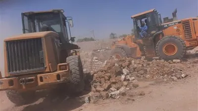 إزالة 30 حالة تعد بمراكز قفط والوقف وفرشوط 