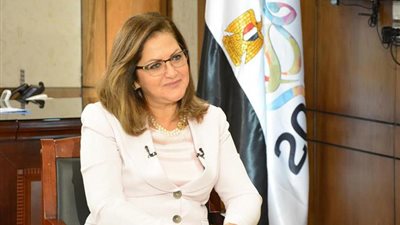 وزيرة التخطيط: نستهدف توفير مكان ملائم للأطفال بالمدارس