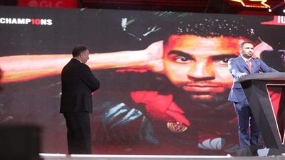 تكريم خاص لمؤمن زكريا في احتفالية الأهلي