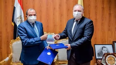 توقيع بروتوكول تعاون بين جامعة بني سويف و