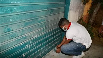  غلق 4 مقاهي لعدم الالتزام بالإجراءات الاحترازية بالفيوم 