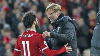 كلوب يراوغ بشأن مستقبل محمد صلاح مع ليفربول