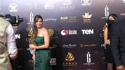 نيرمين الفقي تصل مهرجان الفضائيات العربية 
