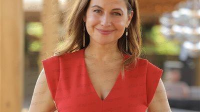 بكلمات مليئة بالحب.. رايا أبي راشد تحيي ذكرى مرور 30 عاما على mbc