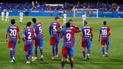 بشرى سارة في برشلونة.. تعرف عليها