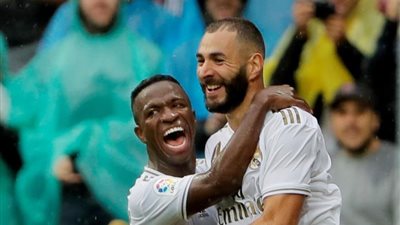 فينيسيوس وبنزيما.. شراكة مثالية بعد عداوة في ريال مدريد