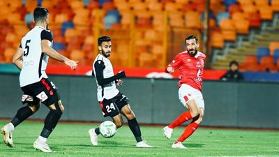 تردد القناة الناقلة لمباراة الأهلي ضد طلائع الجيش اليوم الثلاثاء في نهائي السوبر