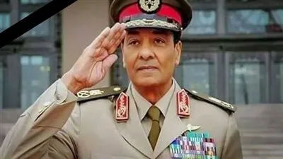 بكلمات مؤثرة.. كامل الوزير ينعى المشير طنطاوي