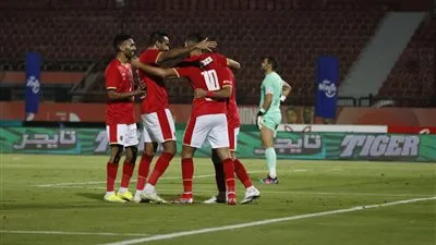 الأخطبوط.. تطور مثير في صفقة الأهلي المنتظرة