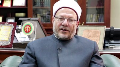 المفتي: المشير طنطاوي فارس نبيل وأخذ بيد البلد في وقت عصيب (فيديو)