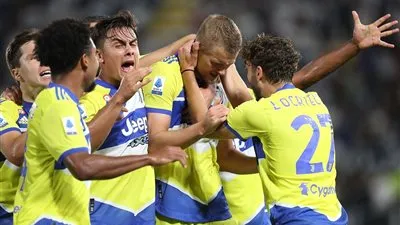 يوفنتوس يحقق فوزه الأول في الدوري الإيطالي هذا الموسم بثلاثية مثيرة أمام سبيزيا