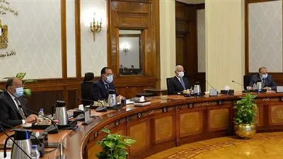 7 قرارات جديدة ومتابعة أزمة كورونا.. أبرز نشاطات رئيس الوزراء في أسبوع