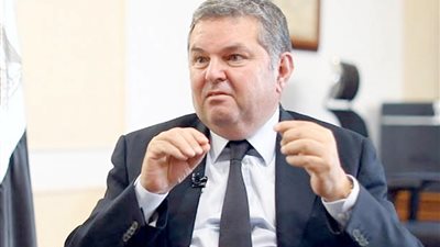 وزير قطاع الأعمال: نستهدف تغيير ثقافة العاملين في شركات القطاعين العام والخاص