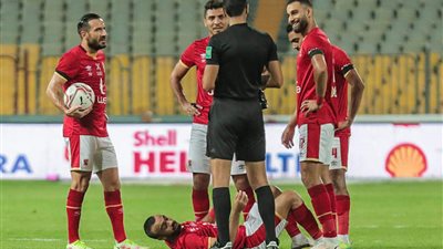 مفاجأت بالجملة في تشكيل الأهلي لمواجهة إنبي في كأس مصر