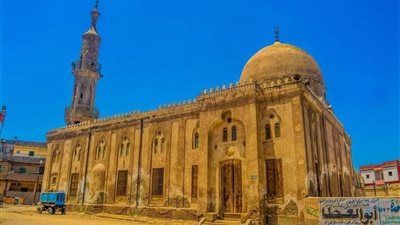 جامع أبو غنام الأثري بكفر الشيخ مهدد بالانهيار ومناشدات من الأهالي لترميمه (صور) 