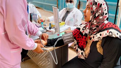 الرعاية الصحية: بدء إجراء الفحص الطبي الشامل على المنتفعين بالإسماعيلية