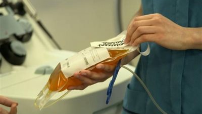 مشرف مشروع التبرع بالبلازما: نستهدف تجميع 300 ألف لتر سنويا (فيديو)