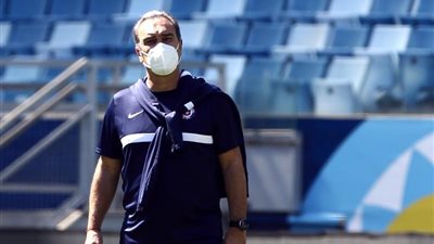 لاسارتي يستدعي نجم إنتر ميلان لمنتخب تشيلي