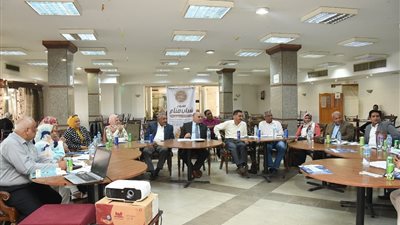 جامعة الأقصر تشارك في مشروع صناع لتشغيل المرأة والشباب 