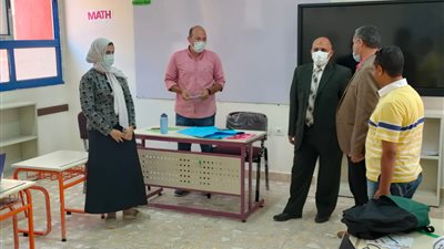 وكيل تعليم بني سويف يراجع مدى الاستفادة من أنشطة 