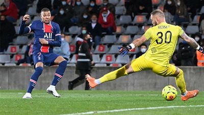 أزمة كبرى جديدة لمبابي في باريس سان جيرمان