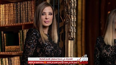 بهذه الطريقة.. وفاء الكيلاني تروج لبرنامجها 