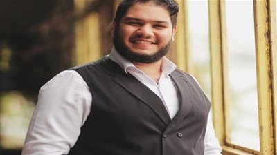 بـ400 لوحة.. أحمد مكاوي يستعد لمعرضه الفني الجديد