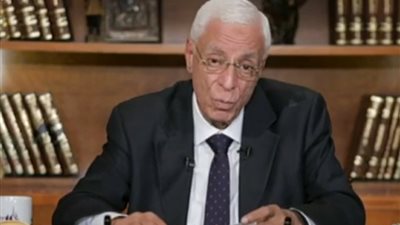 موافي يحذر: تناول الأسبرين دون إشراف طبي يؤثر على الكلى (فيديو) 