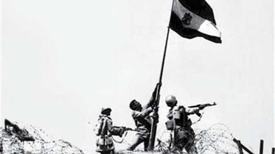 ذكرى النصر.. وزارة الدفاع تنشر مشاهد نادرة من حرب أكتوبر (فيديو)