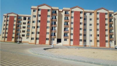 تفاصيل نقل 2096 أسرة من عزبة أبو قرن لوحدات مفروشة في السلام (فيديو) 