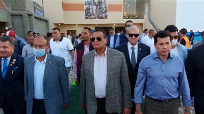 وزير الشباب يتفقد مبادرة 