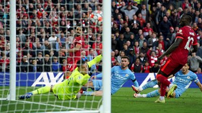 ترتيب الدوري الإنجليزي الممتاز بعد تعادل ليفربول مع مانشستر سيتي