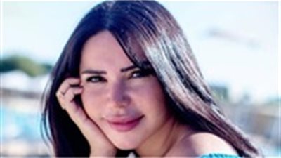 إنجي علاء بعد تعطل مواقع التواصل الإجتماعي: 