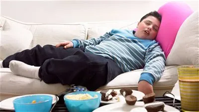 استشاري: السمنة قد تعوق التنفس أثناء النوم (فيديو)