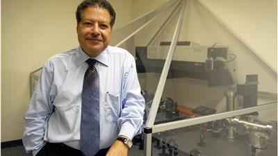 نظر دعوى مطالبة الكشف عن حسابات العالم أحمد زويل في جلسة 21 أكتوبر المقبل