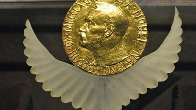 ماريا ريسا ودميتري موراتوف يحصلان على جائزة نوبل للسلام لعام 2021