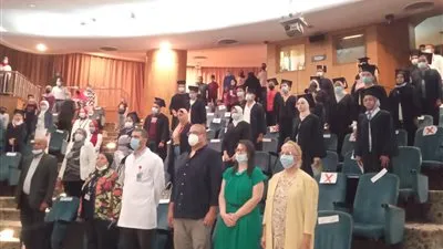 مستشفى 57357 يكرم المتفوقين بالثانوية العامة من مرضى السرطان