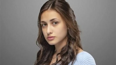 تسنيم مطر إبنه نرمين الفقي في حكاية 