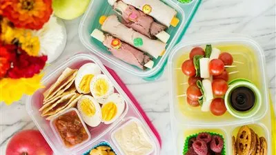 مصانع التغذية المدرسية: 13.2 مليون تلميذ سيستفيد من الوجبات (فيديو)