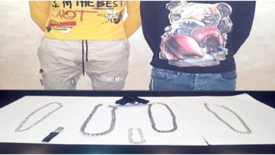 ضبط شخصين لسرقتهما أحد الأشخاص بالإكراه في حلوان 