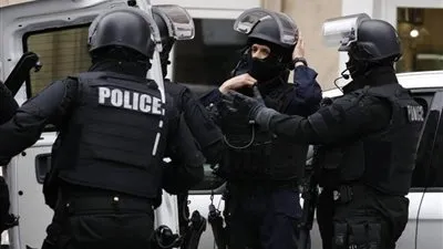 فرنسا تعلن مقتل 3 مهاجرين بينهم جزائريان صدمهم قطار في جنوب البلاد